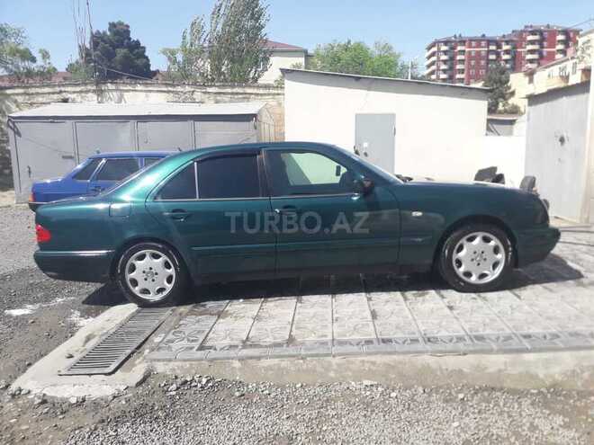 Mercedes E 230 1996, 312,000 km - 2.3 l - Sumqayıt