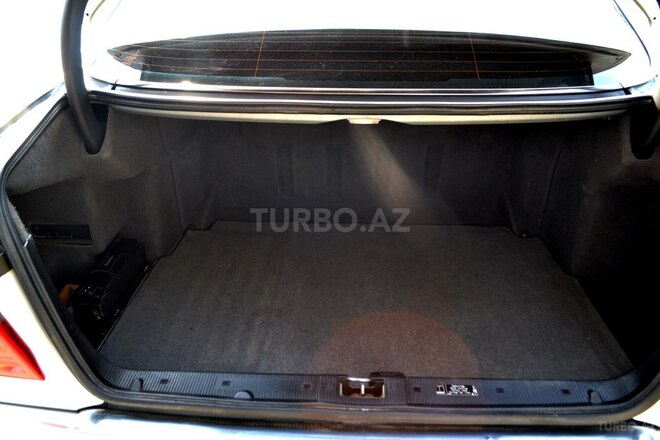 Mercedes E 200 1999, 231,000 km - 2.0 l - Saatlı
