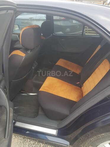 Mercedes E 240 2001, 255,900 km - 2.6 л - Cəlilabad