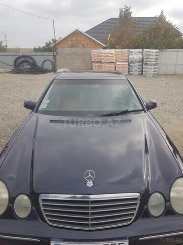 Mercedes E 240 2001, 255,900 km - 2.6 л - Cəlilabad