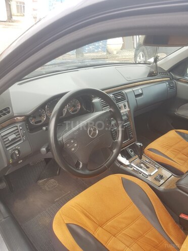 Mercedes E 240 2001, 255,900 km - 2.6 л - Cəlilabad