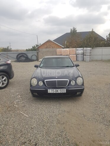 Mercedes E 240 2001, 255,900 km - 2.6 л - Cəlilabad