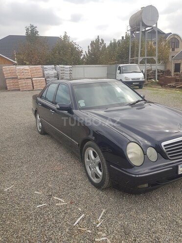 Mercedes E 240 2001, 255,900 km - 2.6 л - Cəlilabad