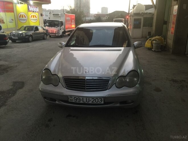 Mercedes C 220 2000, 480,000 km - 2.2 l - Bakı