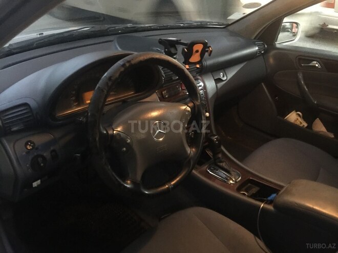 Mercedes C 220 2000, 480,000 km - 2.2 l - Bakı
