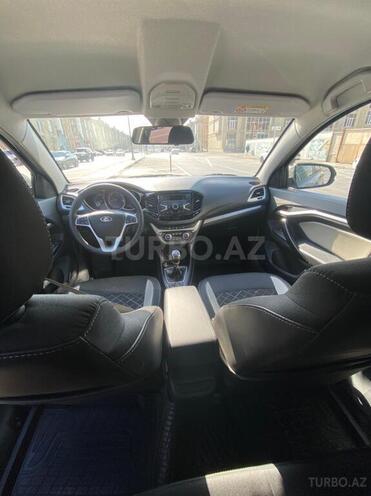 LADA (VAZ) Vesta Cross 2018, 30,000 km - 1.6 l - Bakı