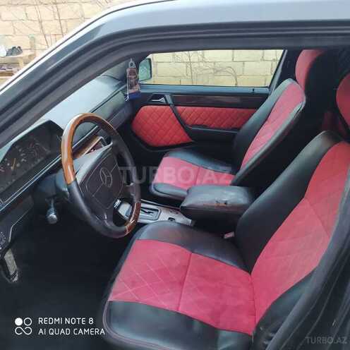Mercedes E 320 1992, 280,000 km - 3.0 l - Bakı
