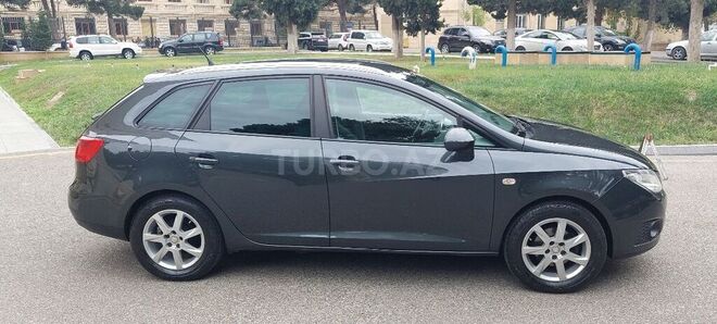 SEAT Ibiza 2011, 180,200 km - 1.2 l - Bakı