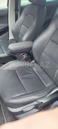 SEAT Ibiza 2011, 180,200 km - 1.2 l - Bakı