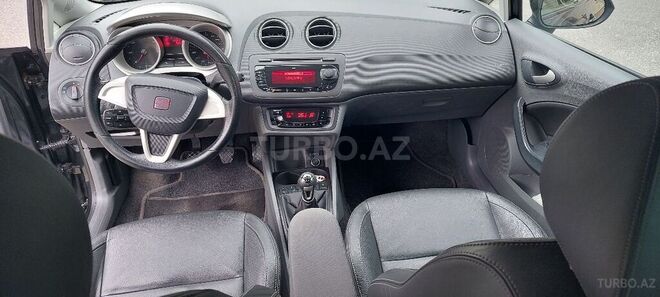 SEAT Ibiza 2011, 180,200 km - 1.2 l - Bakı