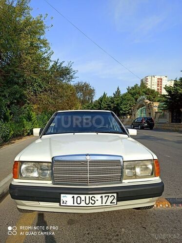 Mercedes 190 1992, 29,000 km - 2.0 л - Bakı