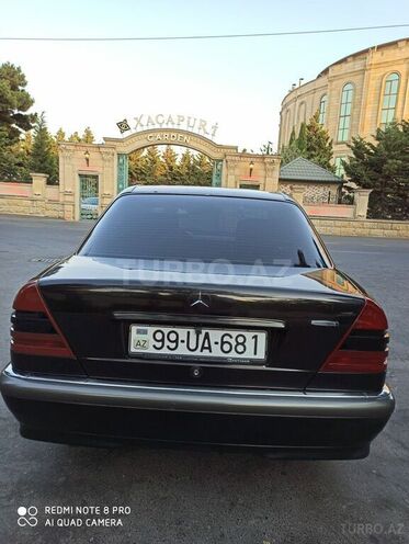 Mercedes C 180 2000, 285,000 km - 1.8 l - Bakı