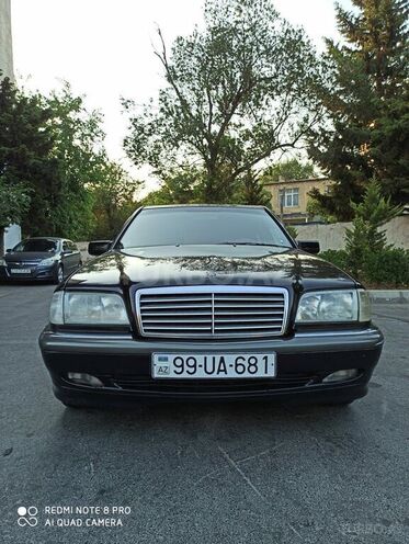 Mercedes C 180 2000, 285,000 km - 1.8 l - Bakı