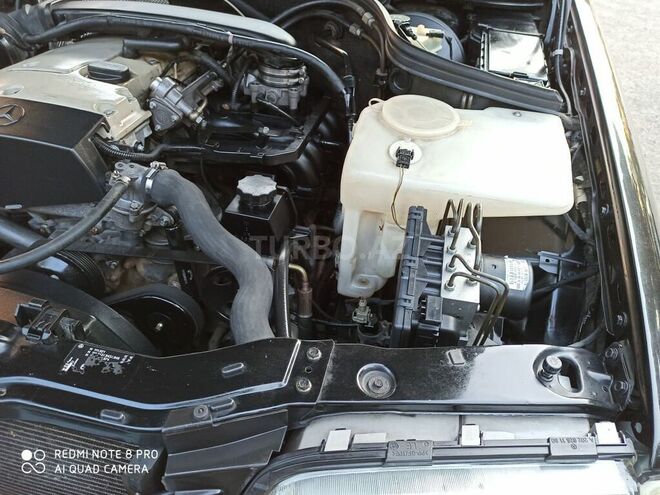 Mercedes C 180 2000, 285,000 km - 1.8 l - Bakı