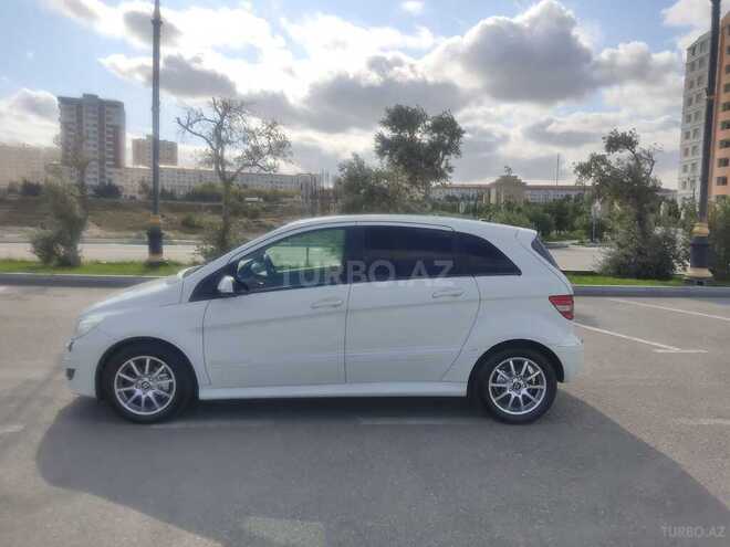 Mercedes B 170 2008, 97,000 km - 1.7 л - Bakı