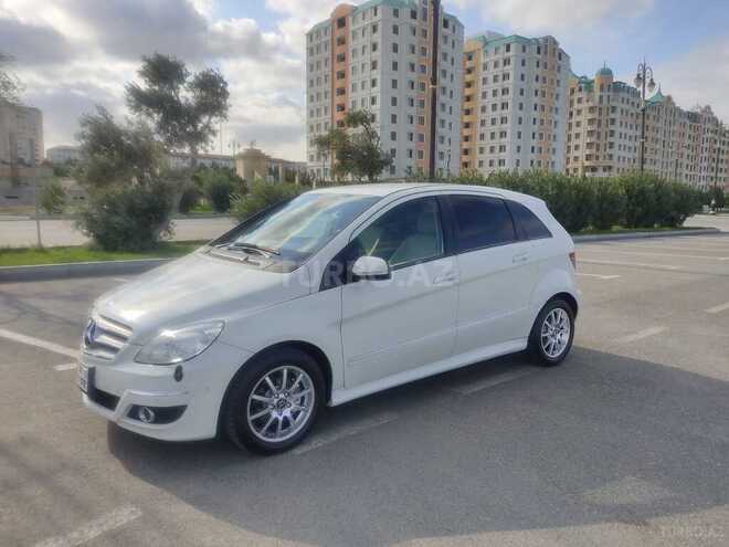 Mercedes B 170 2008, 97,000 km - 1.7 л - Bakı