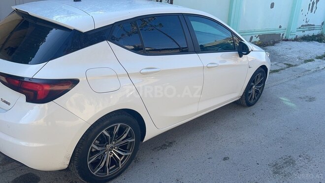 Opel Astra 2017, 54,000 km - 1.4 l - Bakı