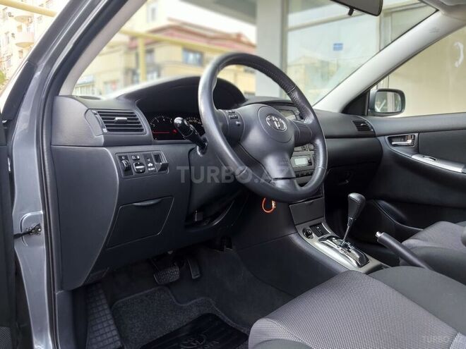 Toyota Corolla 2006, 166,300 km - 1.4 л - Bakı