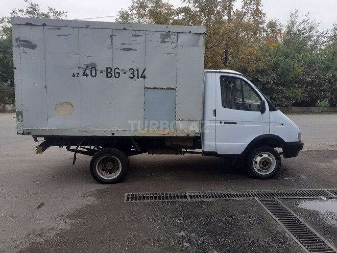 GAZ  2002, 105,234 km - 2.4 л - Qazax