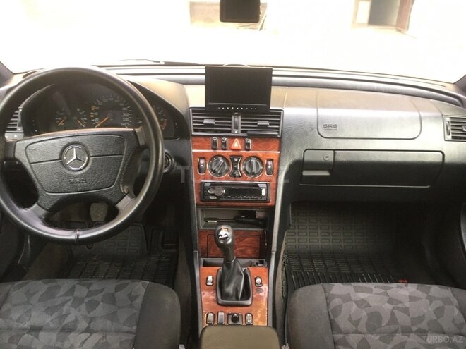 Mercedes C 180 1999, 208,000 km - 1.8 l - Bakı