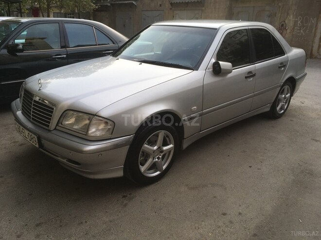 Mercedes C 180 1999, 208,000 km - 1.8 l - Bakı