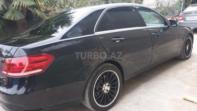 Mercedes E 220 2014, 169,000 km - 2.2 л - Bakı