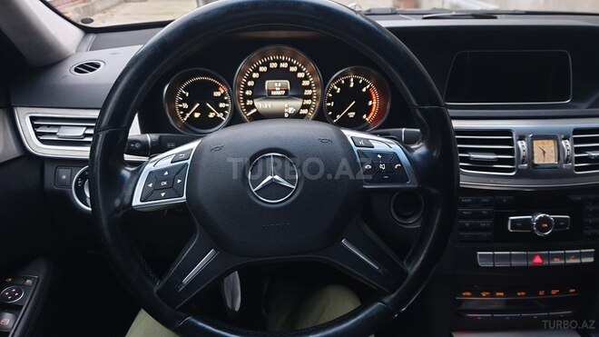 Mercedes E 220 2014, 169,000 km - 2.2 л - Bakı