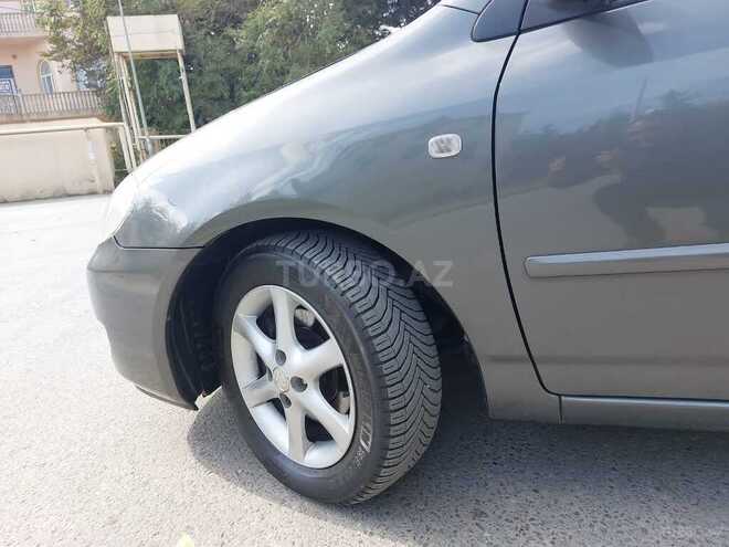 Toyota Corolla 2004, 358,000 km - 2.0 л - Bakı