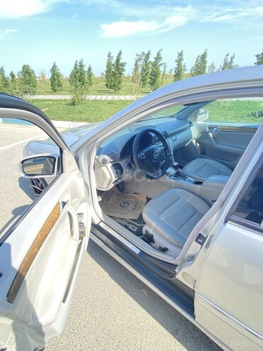 Mercedes C 250 2007, 210,000 km - 2.5 l - Bakı