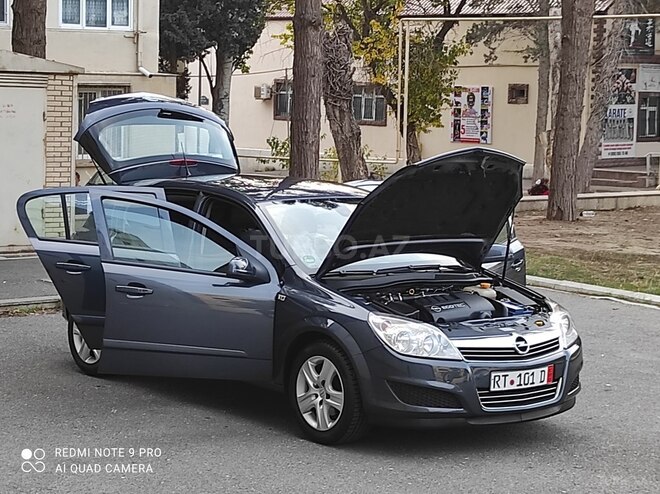 Opel Astra 2009, 167,000 km - 1.3 л - Bakı