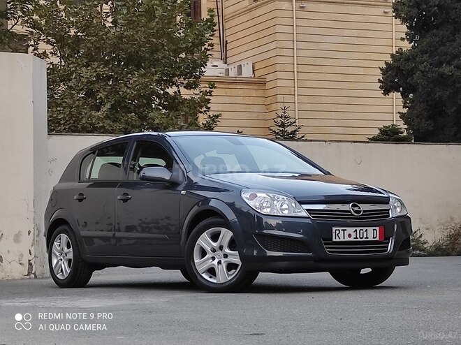 Opel Astra 2009, 167,000 km - 1.3 л - Bakı