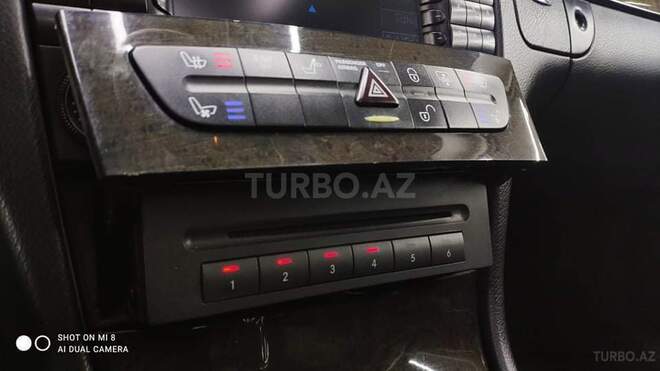 Mercedes E 320 2002, 404,000 km - 3.2 l - Bakı