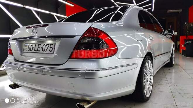 Mercedes E 320 2002, 404,000 km - 3.2 l - Bakı