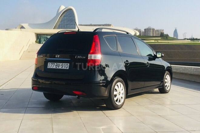 Hyundai i30 2011, 258,000 km - 1.6 l - Bakı