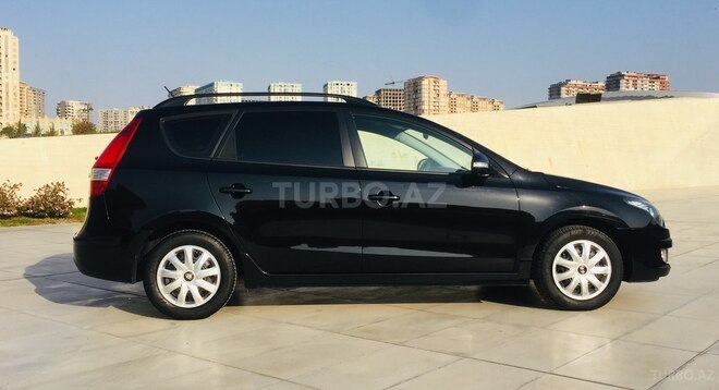 Hyundai i30 2011, 258,000 km - 1.6 l - Bakı