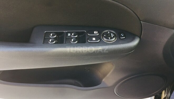 Hyundai i30 2011, 258,000 km - 1.6 l - Bakı