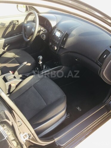 Hyundai i30 2011, 258,000 km - 1.6 l - Bakı