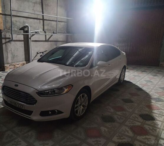 Ford Fusion 2014, 144,841 km - 1.5 l - Yevlax
