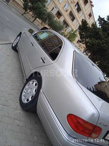 Mercedes E 240 1998, 340,000 km - 2.4 l - Bakı