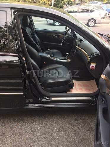 Mercedes E 200 2005, 260,100 km - 1.8 l - Bakı