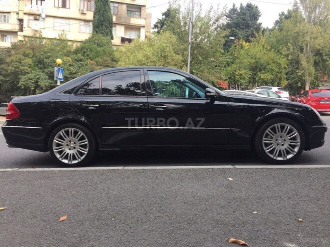 Mercedes E 200 2005, 260,100 km - 1.8 l - Bakı