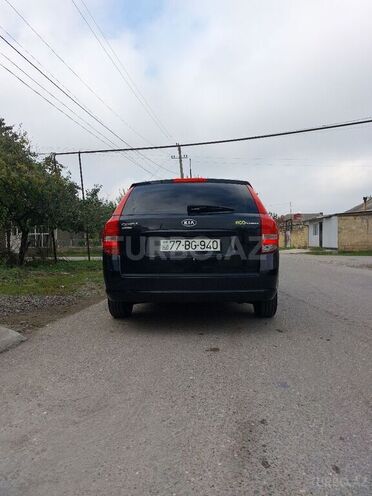 Kia Ceed 2010, 136,000 km - 1.4 l - Quba