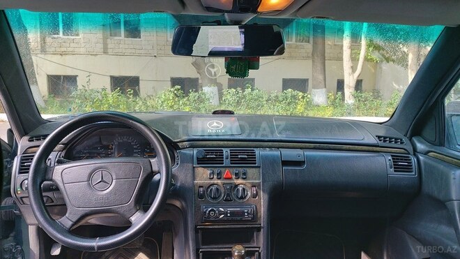 Mercedes E 200 1998, 350,000 km - 2.0 л - Bakı