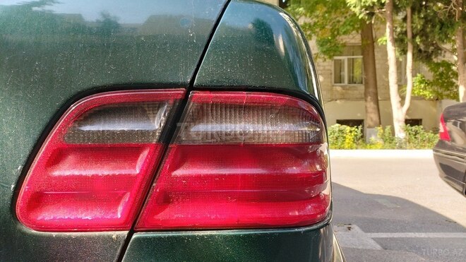 Mercedes E 200 1998, 350,000 km - 2.0 л - Bakı