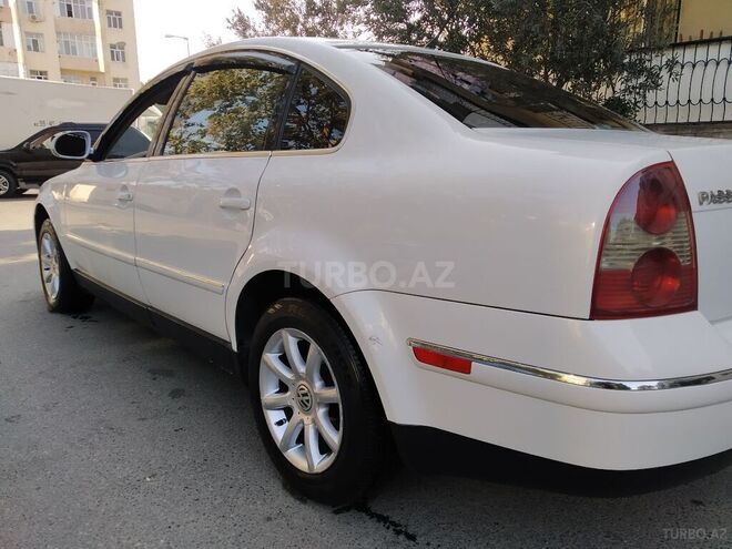 Volkswagen Passat 2003, 295,000 km - 1.8 l - Bakı