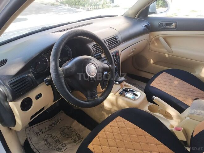Volkswagen Passat 2003, 295,000 km - 1.8 l - Bakı