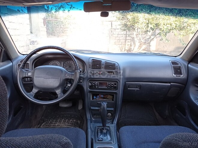 Mitsubishi Galant 1993, 300,000 km - 2.4 л - Sumqayıt