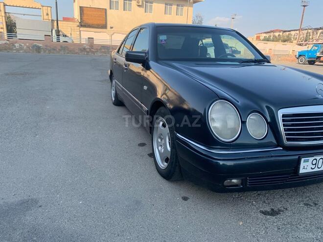 Mercedes E 230 1996, 306,432 km - 2.3 л - Bakı