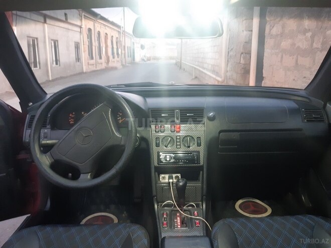 Mercedes C 220 1993, 214,000 km - 2.2 л - Bakı