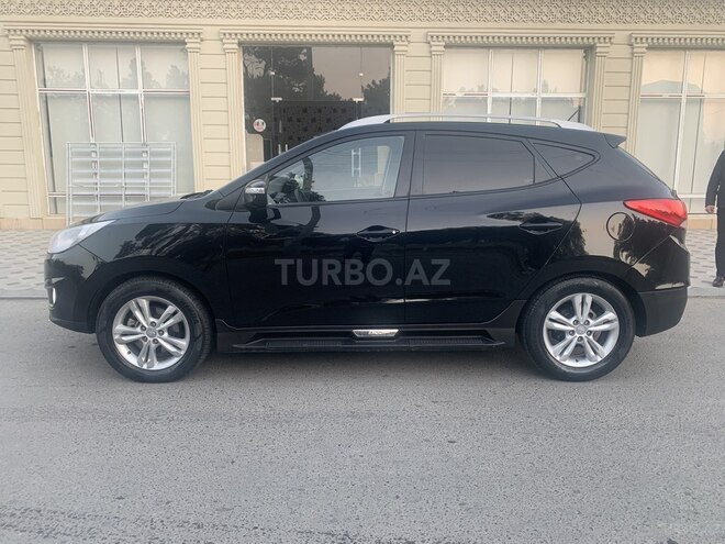 Hyundai ix35 2011, 260,000 km - 2.0 l - Bakı